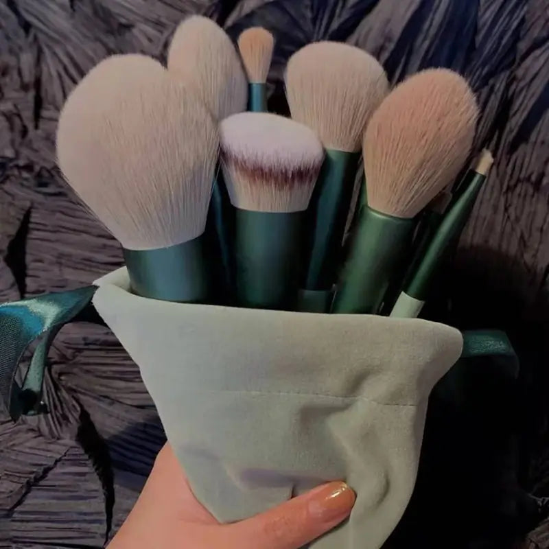 13Pieces Soft Fluffy Makeup Brushes Set